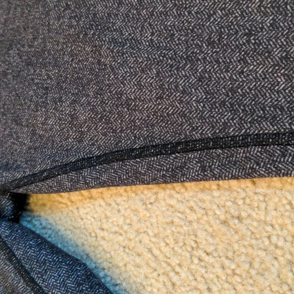 Lululemon Grey Herringbone Capri Leggings - Picture 12 of 13